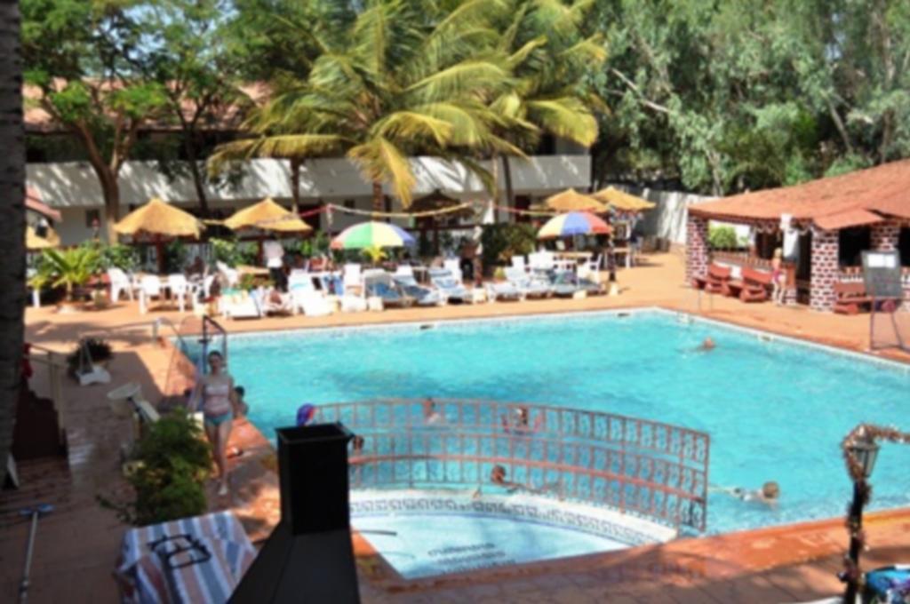 Badala Park Hotel Kotu Exterior photo