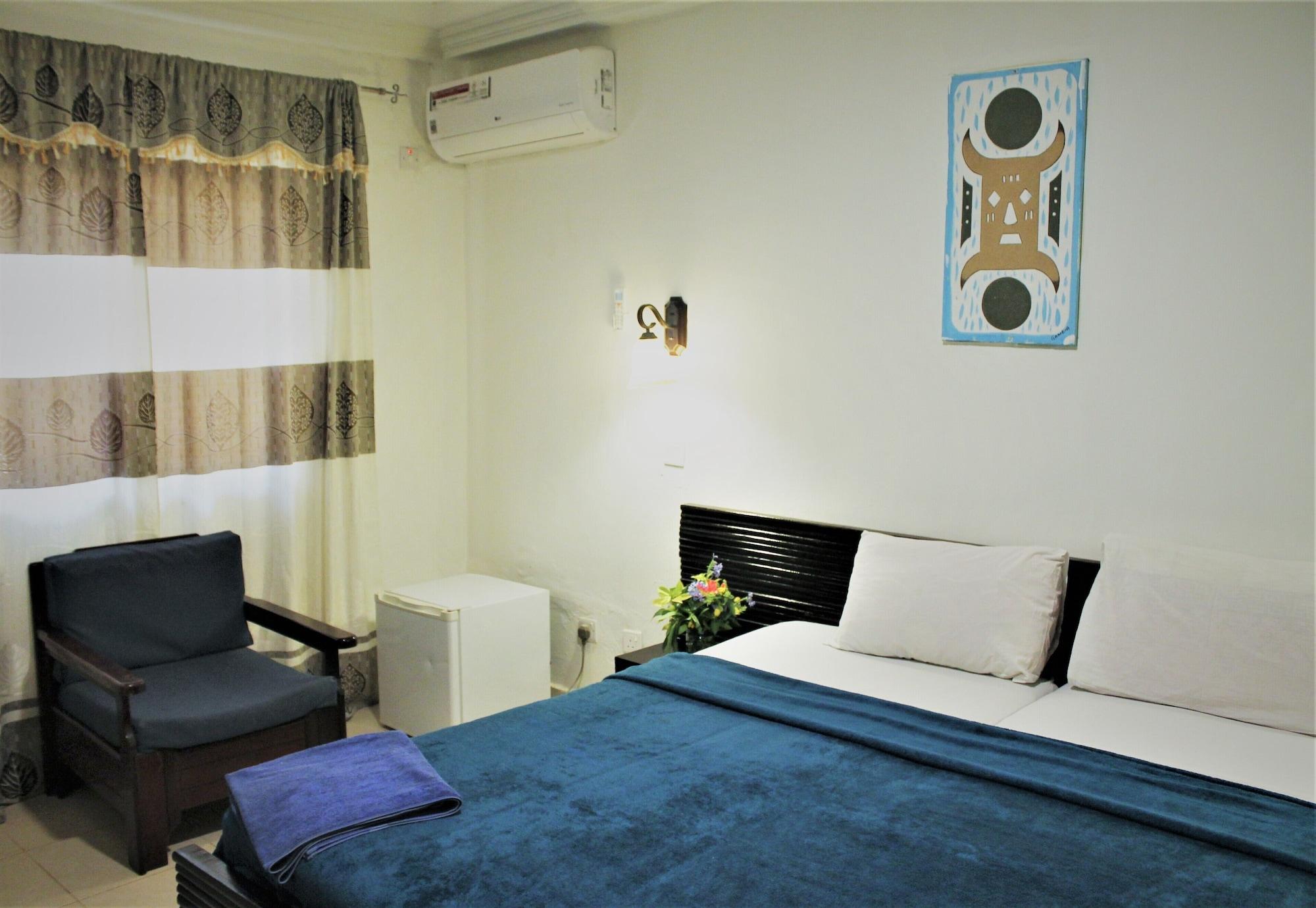Badala Park Hotel Kotu Exterior photo