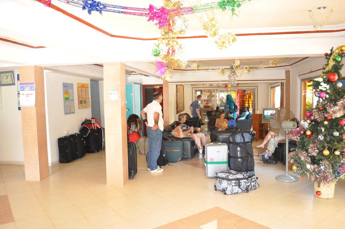 Badala Park Hotel Kotu Exterior photo