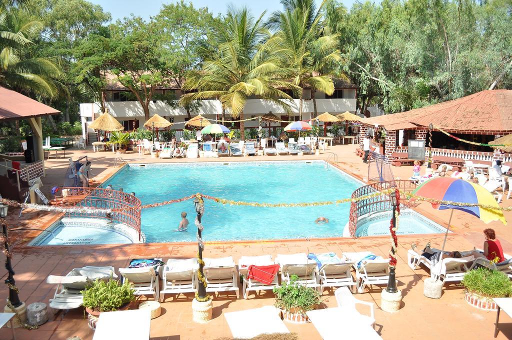 Badala Park Hotel Kotu Exterior photo
