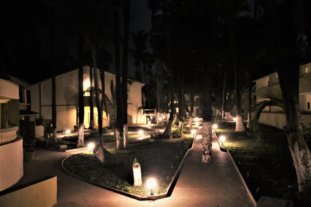 Badala Park Hotel Kotu Exterior photo