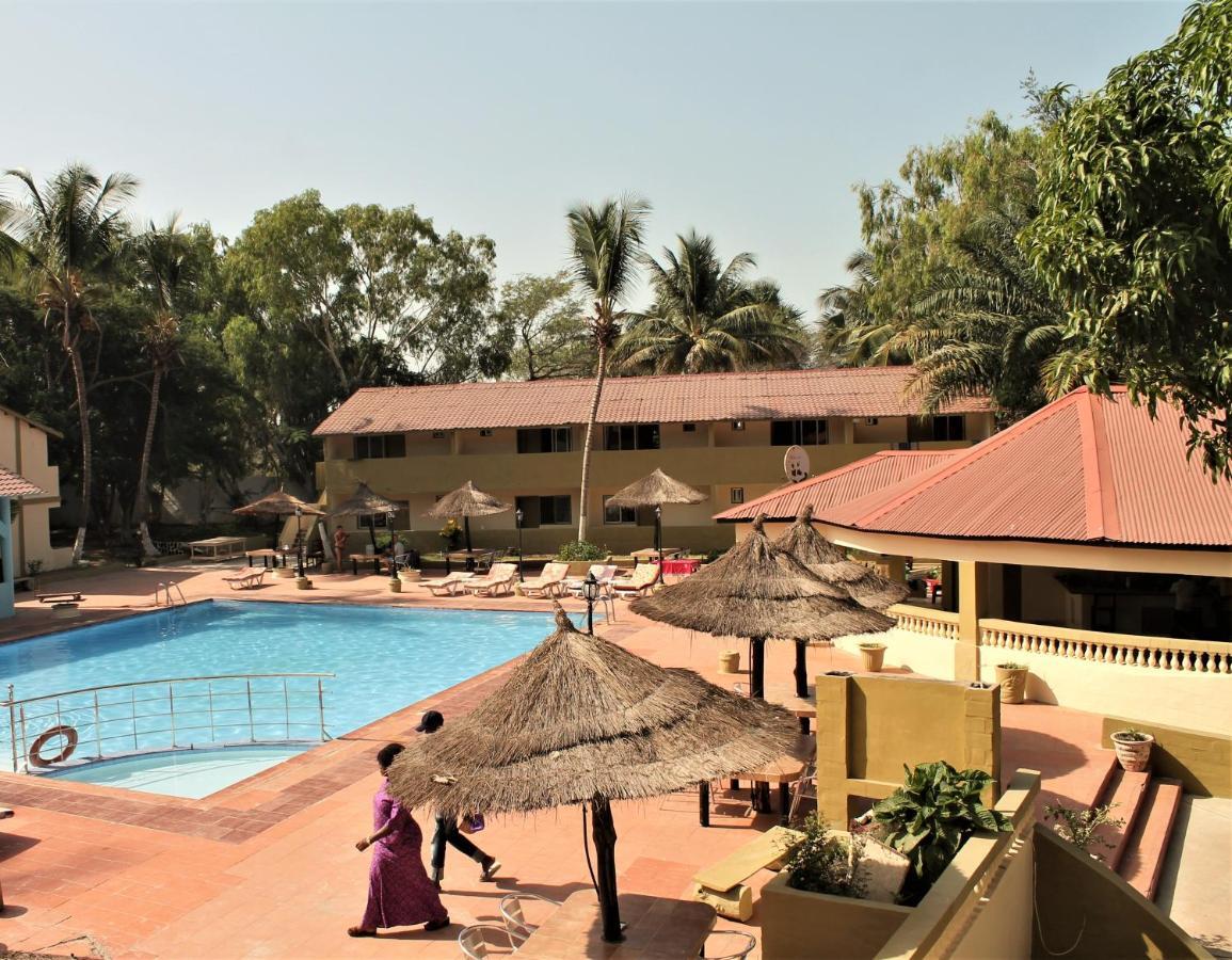 Badala Park Hotel Kotu Exterior photo