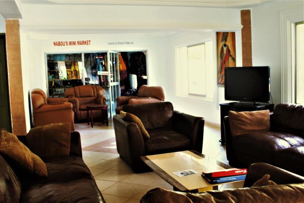 Badala Park Hotel Kotu Exterior photo