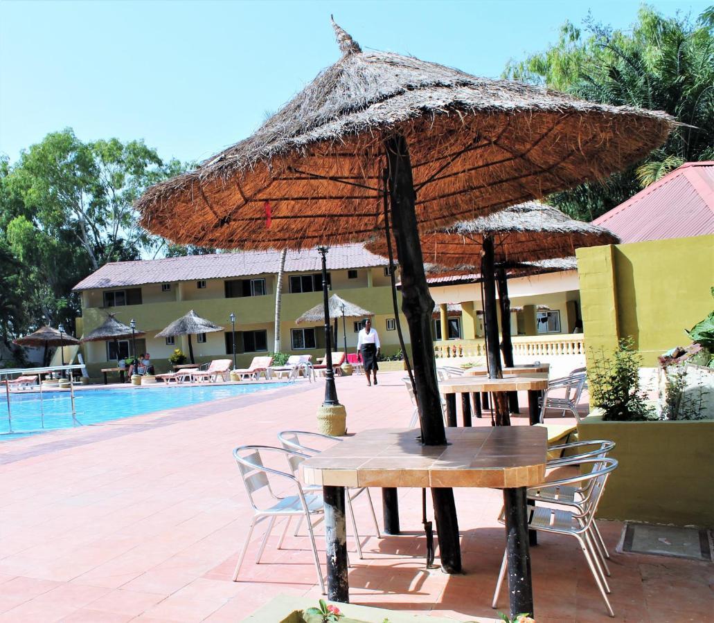 Badala Park Hotel Kotu Exterior photo
